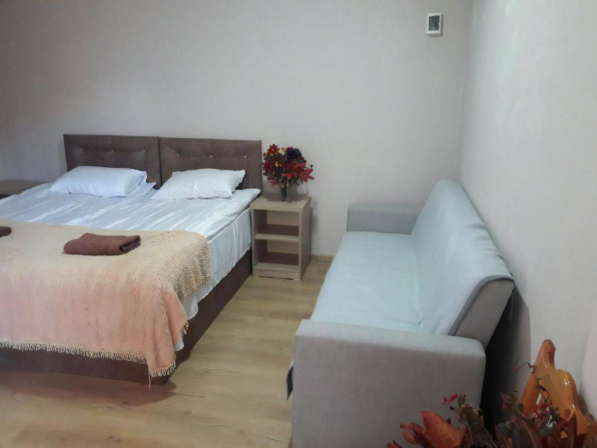Guest House Mari30 Mestia Luaran gambar